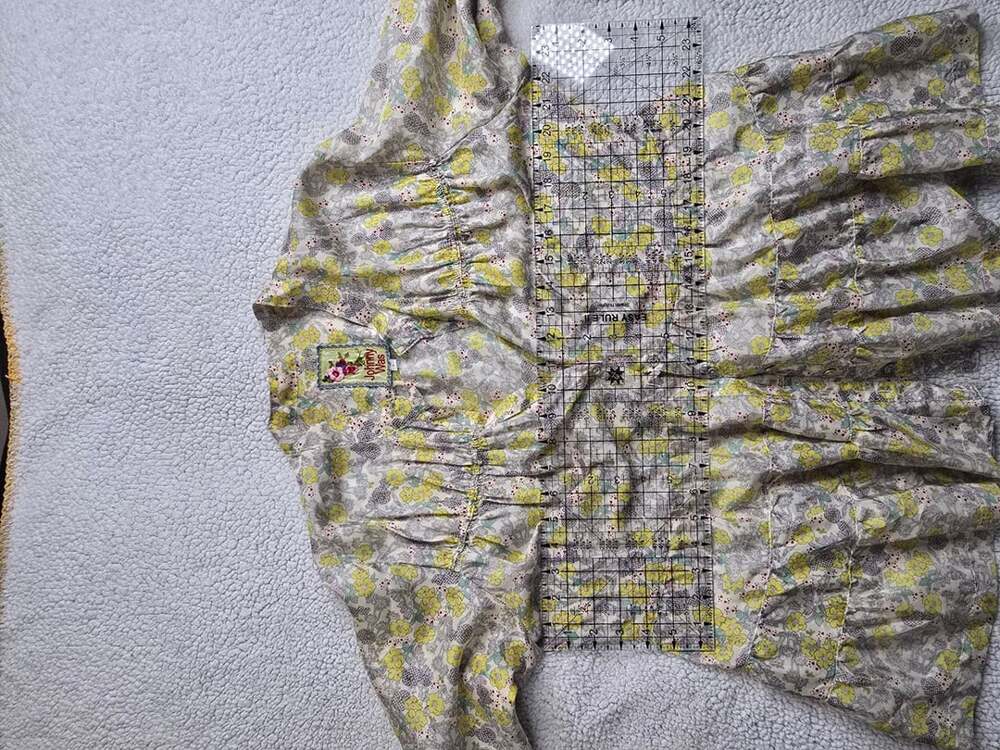 Johnny Was Silk Tiered Floral Button-Down Blouse Top Yellow Size L - Picture 4 of 8